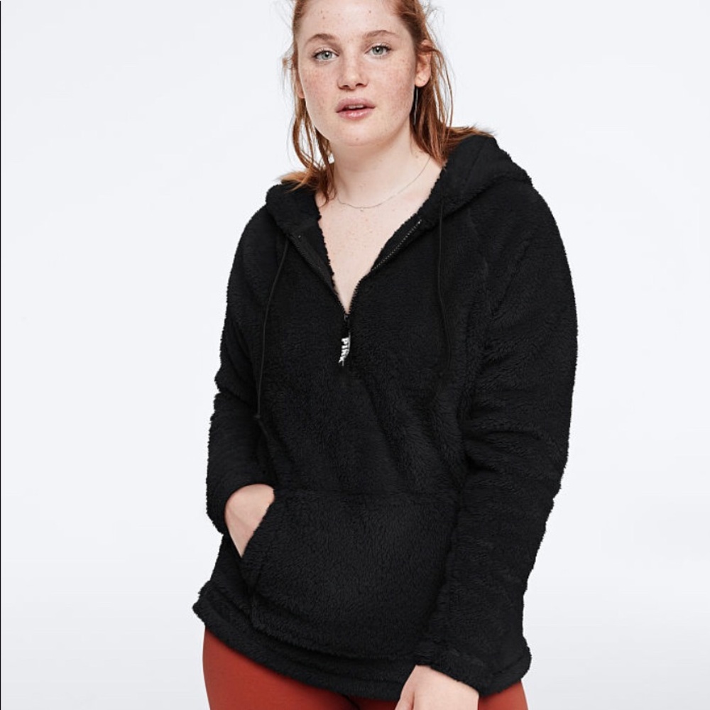 VS PINK HALZ ZIP TEDDY PULLOVER